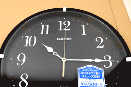 カシオの掛け時計 IQ-88のスムーズ秒針