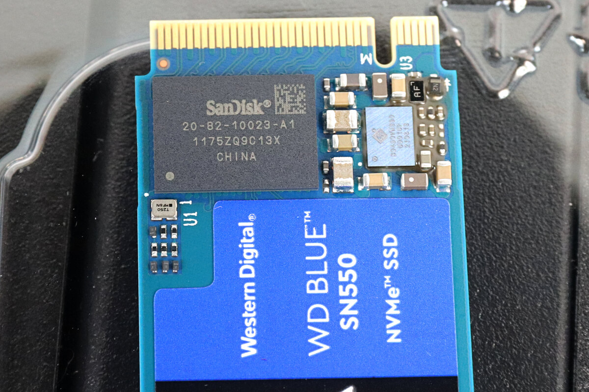 WD BLUE SN500 1GBのチップはSanDisk