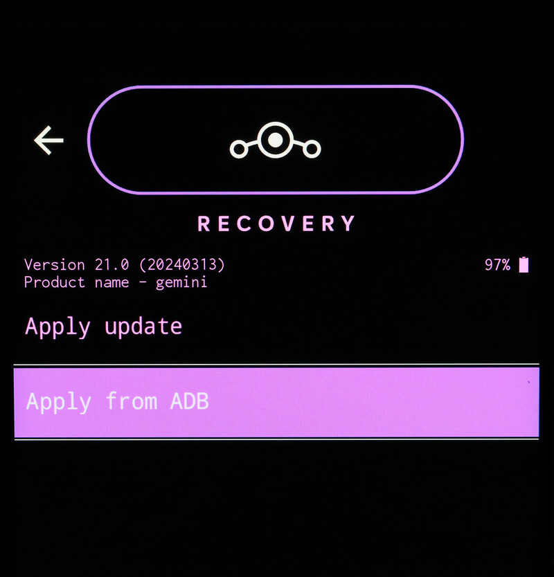 LineageOS RECOVERYで、Apply from ADBを選択する